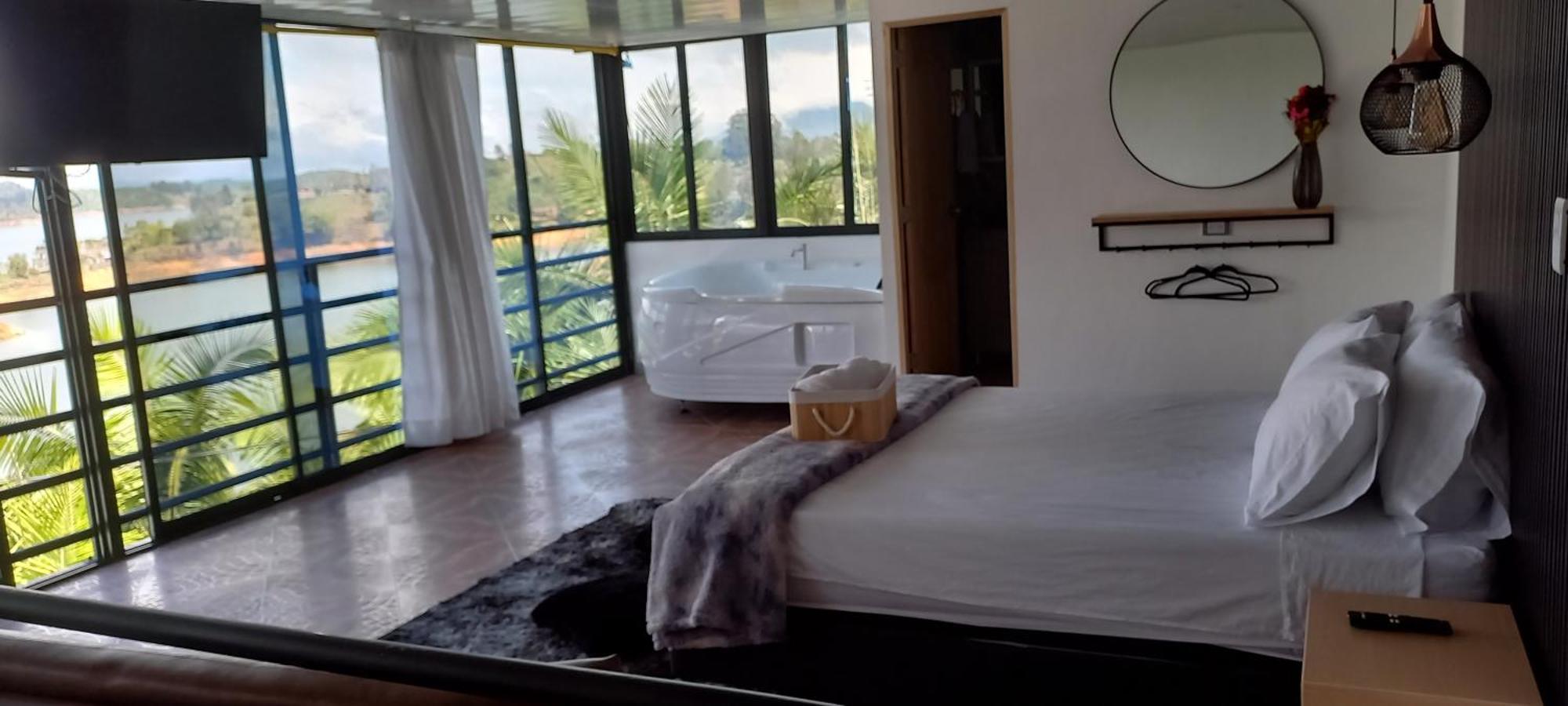 Hotel Mirador Cielo Blue El Penol  Εξωτερικό φωτογραφία